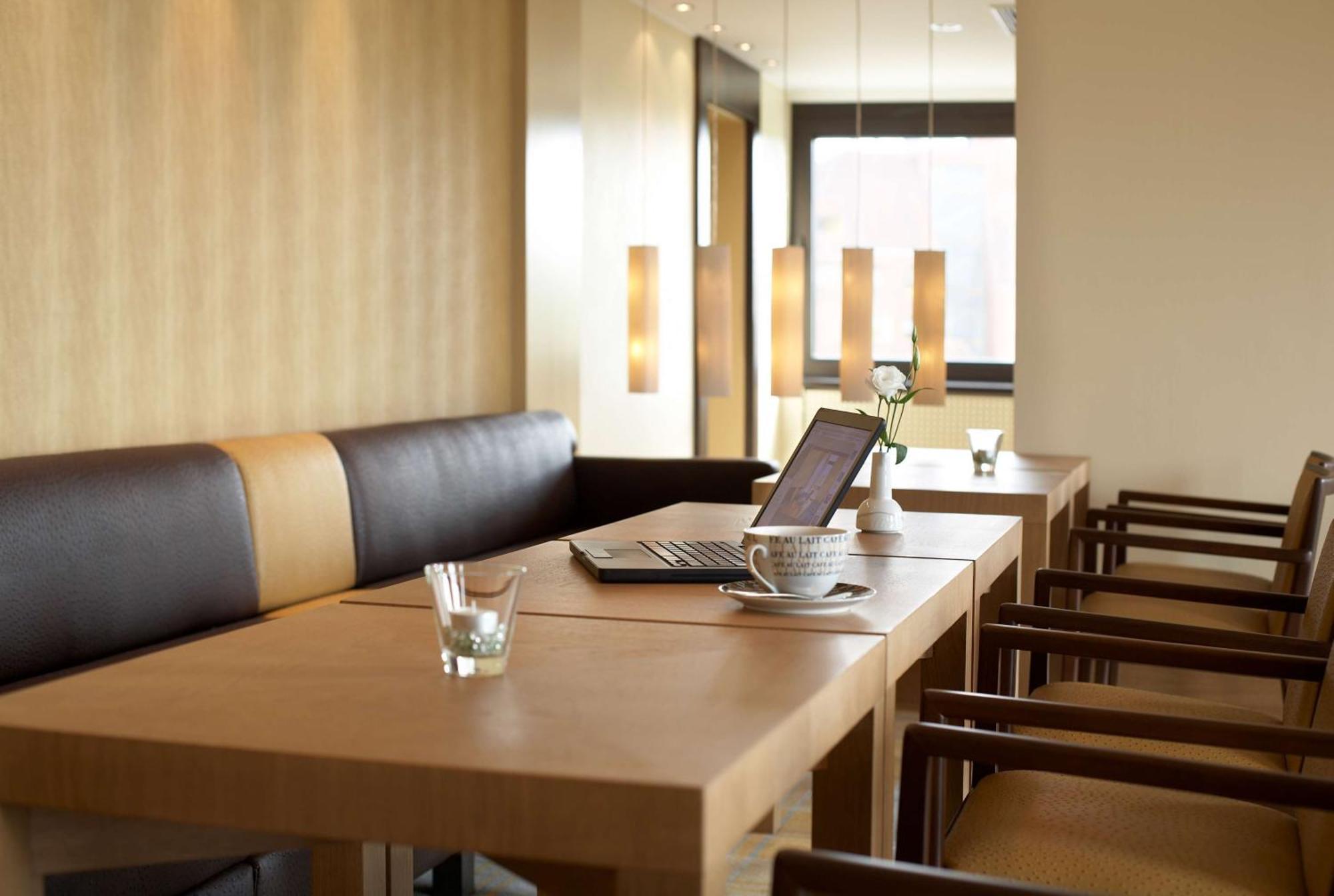 פאדרבורן Best Western Plus Arosa Hotel מראה חיצוני תמונה