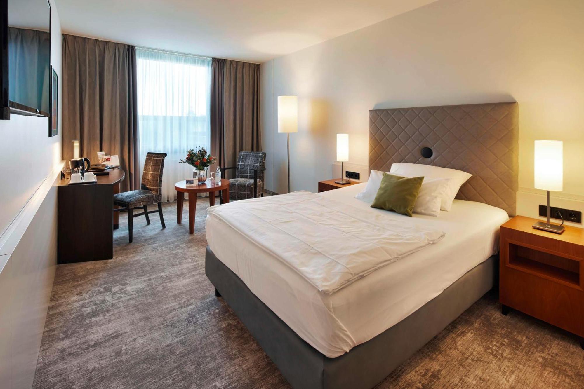 פאדרבורן Best Western Plus Arosa Hotel מראה חיצוני תמונה