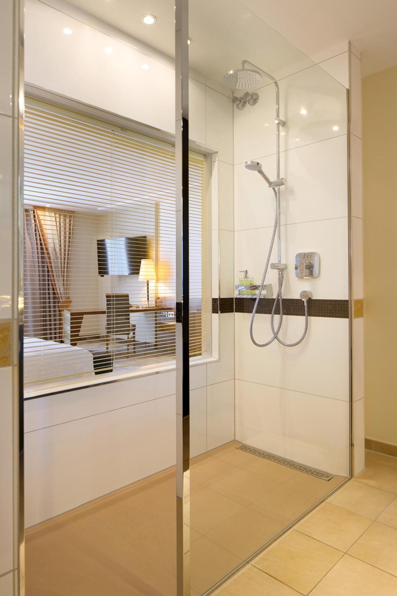 פאדרבורן Best Western Plus Arosa Hotel מראה חיצוני תמונה