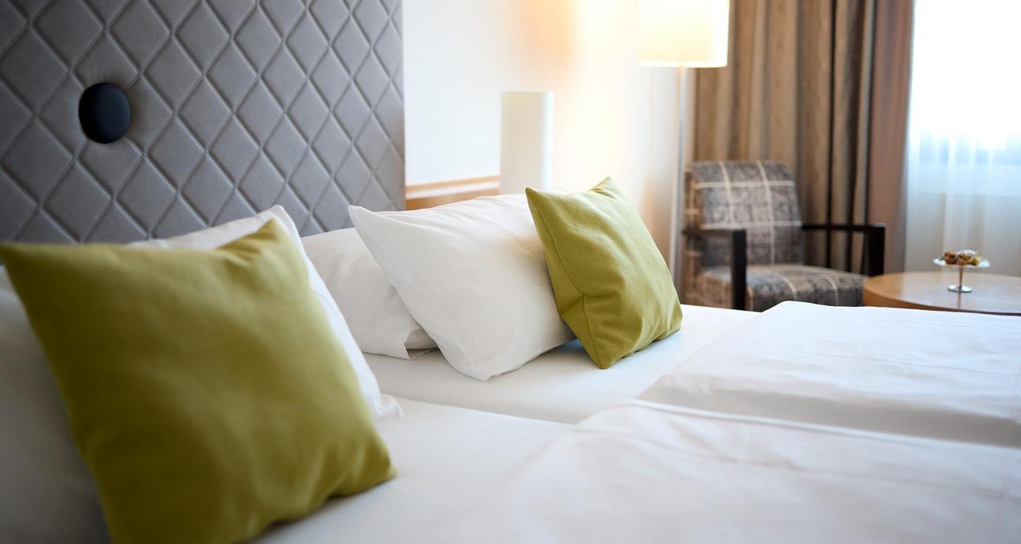 פאדרבורן Best Western Plus Arosa Hotel מראה חיצוני תמונה