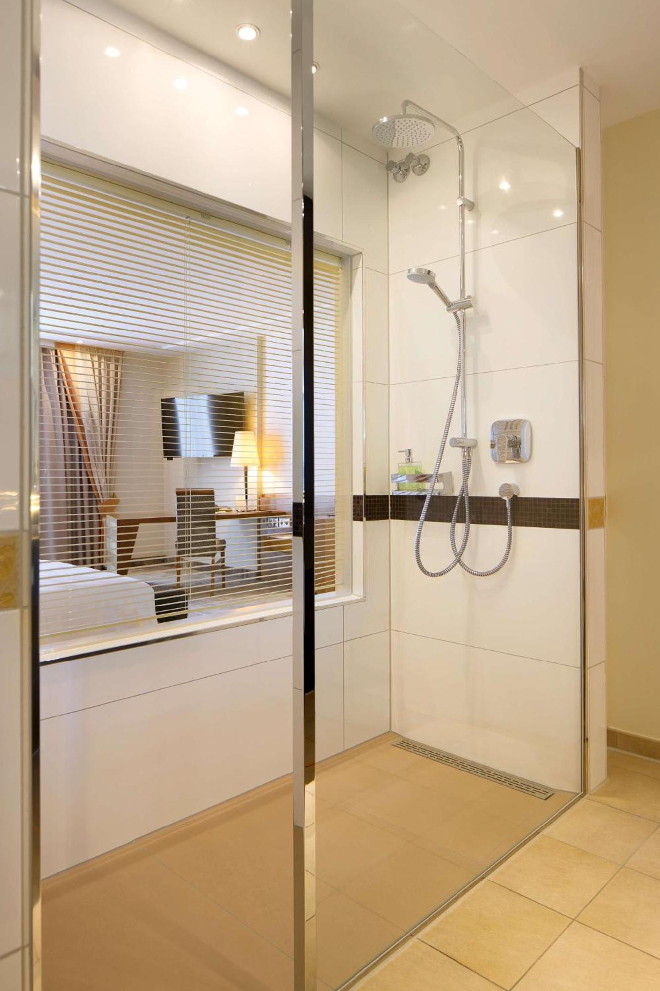 פאדרבורן Best Western Plus Arosa Hotel מראה חיצוני תמונה